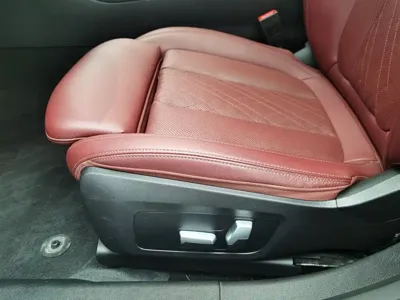 BMW 3 Series 2022, 84700 км, за 20072.19 USD - фото 20