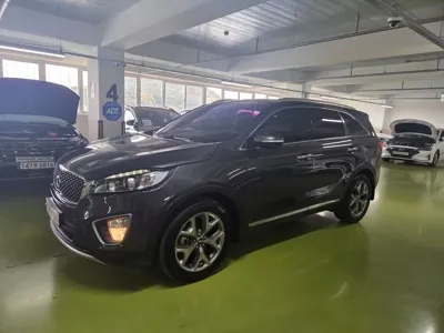 Kia Sorento · 2015 год