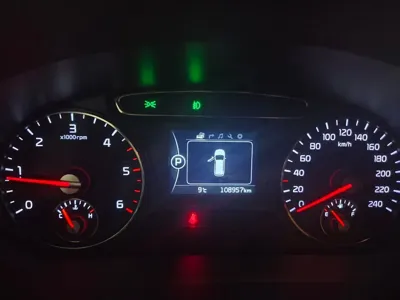 Kia Sorento 2015, 108944 км, за 7598.28 USD - фото 8