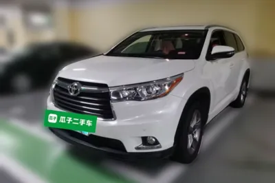 Toyota Highlander · 2015 год