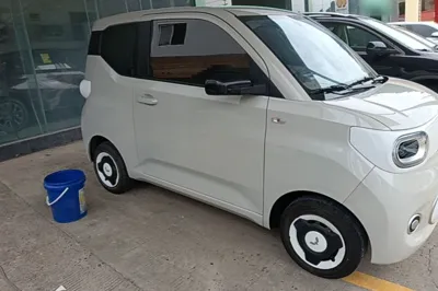 Wuling Hongguang MINIEV 2024, 19900 км, за 6615 USD