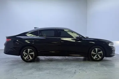 Volkswagen Magotan 2024, 4000 км, за 23463 USD