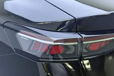 Volkswagen Magotan 2024, 4000 км, за 23463 USD - фото 9