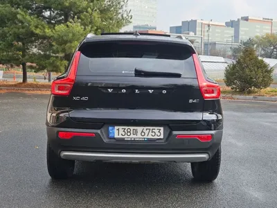Volvo XC40 2021, 39703 км, за 15887.4 USD
