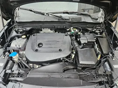 Volvo XC40 2021, 39703 км, за 15887.4 USD - фото 18