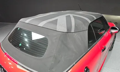 MINI Cooper Convertible 2019, 53308 км, за 15302.46 USD - фото 27
