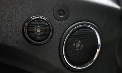 MINI Cooper Convertible 2019, 53308 км, за 15302.46 USD - фото 31