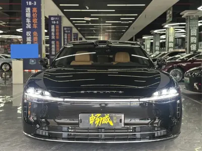 享界 Xiangji S9 2025, 9800 км, за 36621.08 USD