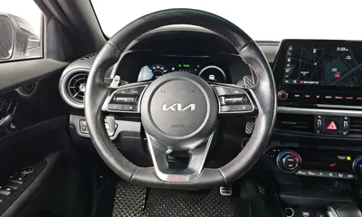 Kia K3 2022, 41788 км, за 15061.83 USD - фото 13