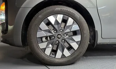 Hyundai Staria 2023, 58914 км, за 23730.85 USD
