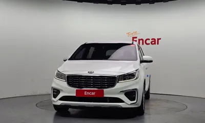 Kia Canival 2019, 93268 км, за 10749.19 USD