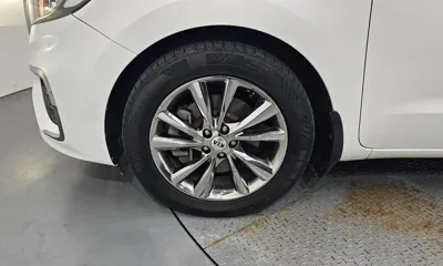 Kia Canival 2019, 93268 км, за 10749.19 USD