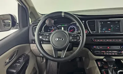 Kia Canival 2019, 93268 км, за 10749.19 USD - фото 13
