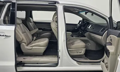 Kia Canival 2019, 93268 км, за 10749.19 USD - фото 26
