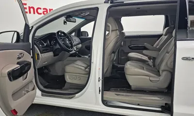 Kia Canival 2019, 93268 км, за 10749.19 USD - фото 27