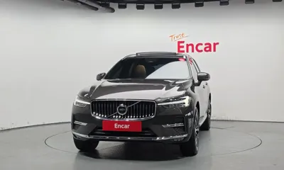 Volvo XC60 2024, 30551 км, за 34973.66 USD