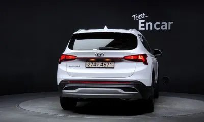 Hyundai Santafe 2021, 65252 км, за 15961.63 USD