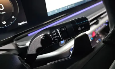 Hyundai Grandeur 2023, 72629 км, за 23434.42 USD - фото 33