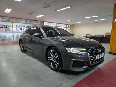 Audi A6 2022, 83000 км, за 22133.22 USD