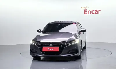 Honda Accord 2018, 88111 км, за 13121.96 USD
