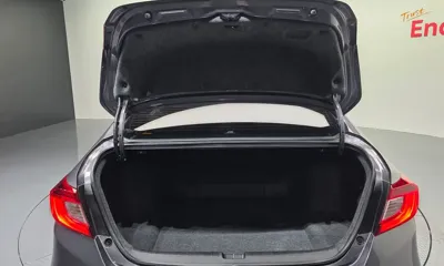 Honda Accord 2018, 88111 км, за 13121.96 USD - фото 20