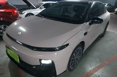 Leapmotor B01 · 2025 год