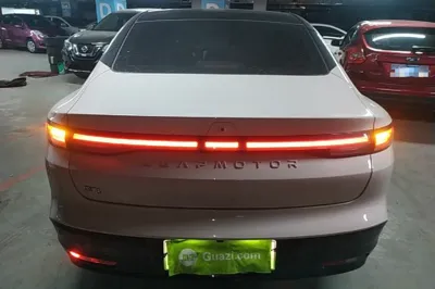 Leapmotor B01 2025, 6200 км, за 16286 USD