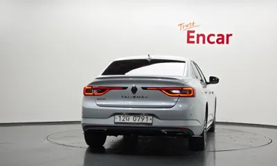 Renault-KoreaSamsung SM6 2016, 71926 км, за 5665.17 USD