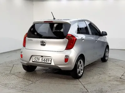 Kia Morning 2015, 42450 км, за 2530.58 USD