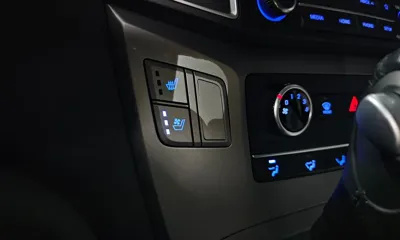 Hyundai Starex 2020, 110548 км, за 9614.51 USD - фото 20