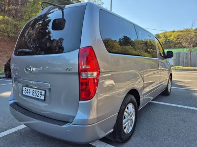 Hyundai Starex 2017, 120090 км, за 6557.7 USD - фото 7