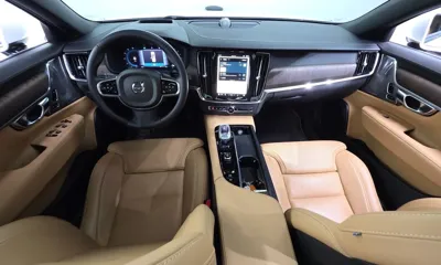 Volvo S90 2024, 42595 км, за 29838.12 USD - фото 7