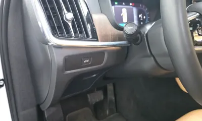 Volvo S90 2024, 42595 км, за 29838.12 USD - фото 30