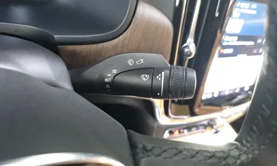Volvo S90 2024, 42595 км, за 29838.12 USD - фото 33
