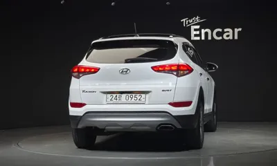 Hyundai Tucson 2017, 142976 км, за 5618.72 USD