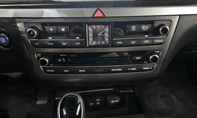 Hyundai Genesis 2014, 161507 км, за 6384.37 USD - фото 32