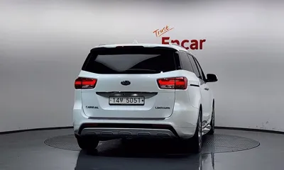 Kia Canival 2018, 112757 км, за 10174.61 USD