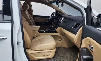 Kia Canival 2018, 112757 км, за 10174.61 USD - фото 26