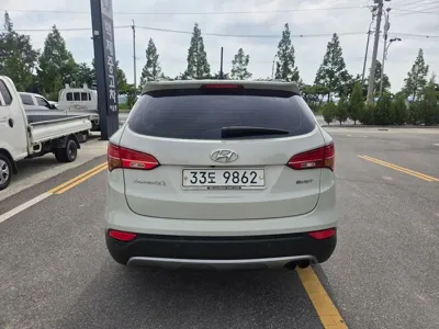 Hyundai Santafe 2013, 205000 км, за 3900.5 USD