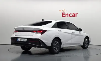 Hyundai Avante 2024, 58370 км, за 11093.61 USD