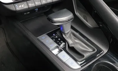 Hyundai Avante 2024, 58370 км, за 11009.78 USD - фото 9