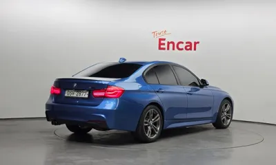 BMW 3-Series 2018, 139115 км, за 11034.03 USD