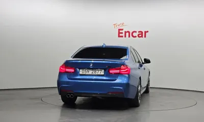BMW 3-Series 2018, 139115 км, за 11034.03 USD