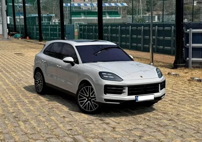 Porsche Cayenne 2024, 24300 км, за 105054.5 USD - фото 7