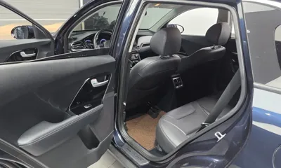 Kia Niro 2022, 126175 км, за 10278.44 USD - фото 11