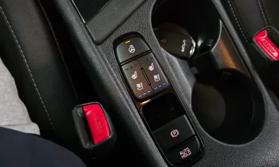 Kia Niro 2022, 126175 км, за 10278.44 USD - фото 18