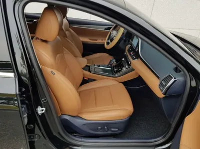 Hyundai Grandeur · 2017 год