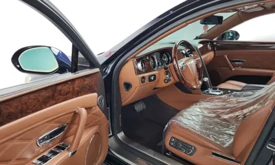 Bentley Flying Spur 2015, 180016 км, за 23730.85 USD - фото 10