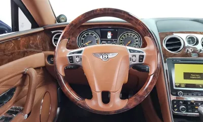 Bentley Flying Spur 2015, 180016 км, за 23730.85 USD - фото 13