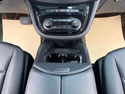 Mercedes-Benz Vito 2020, 50000 км, за 20365.64 USD - фото 13